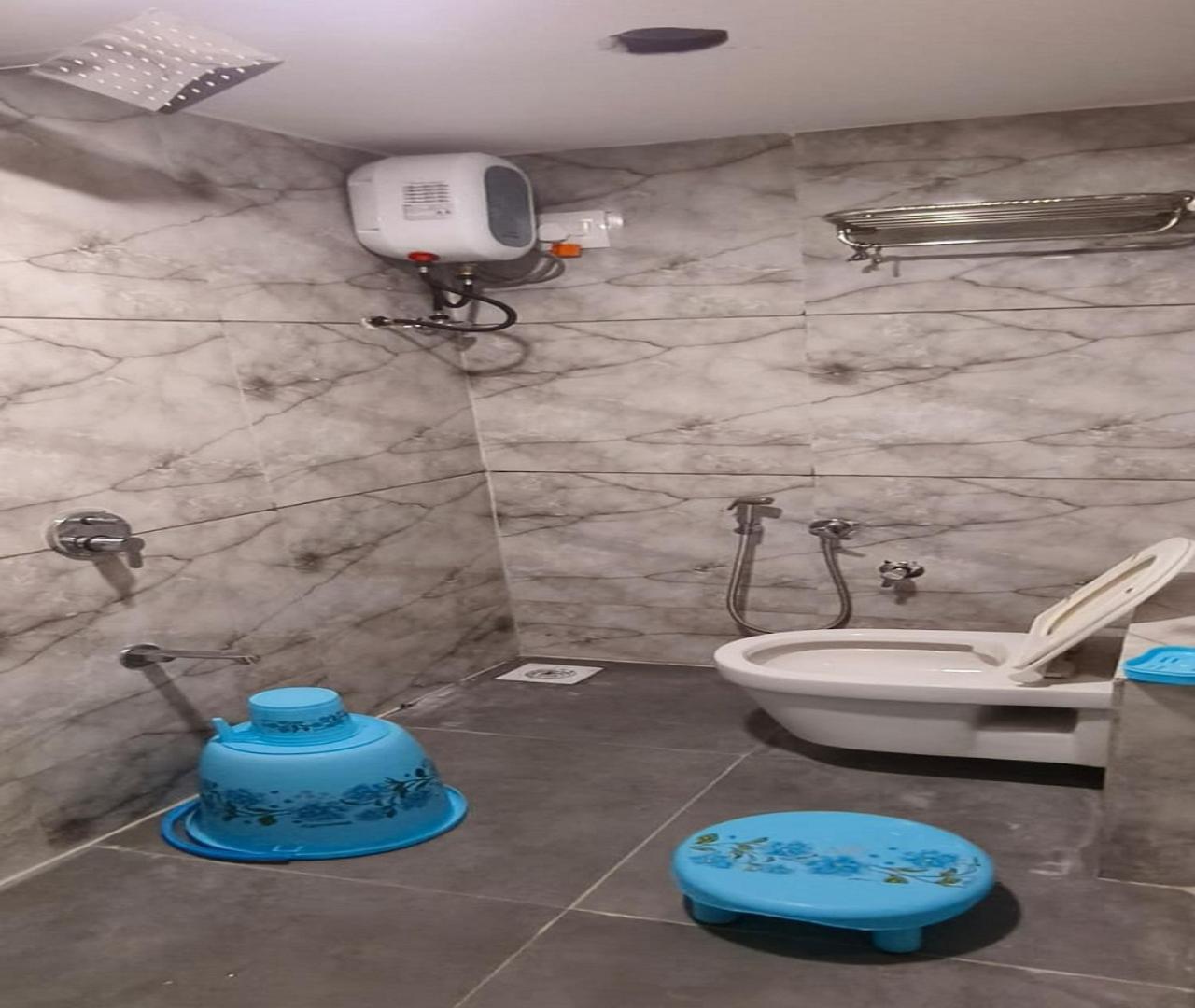 Hotel Nest View 阿穆达巴 外观 照片